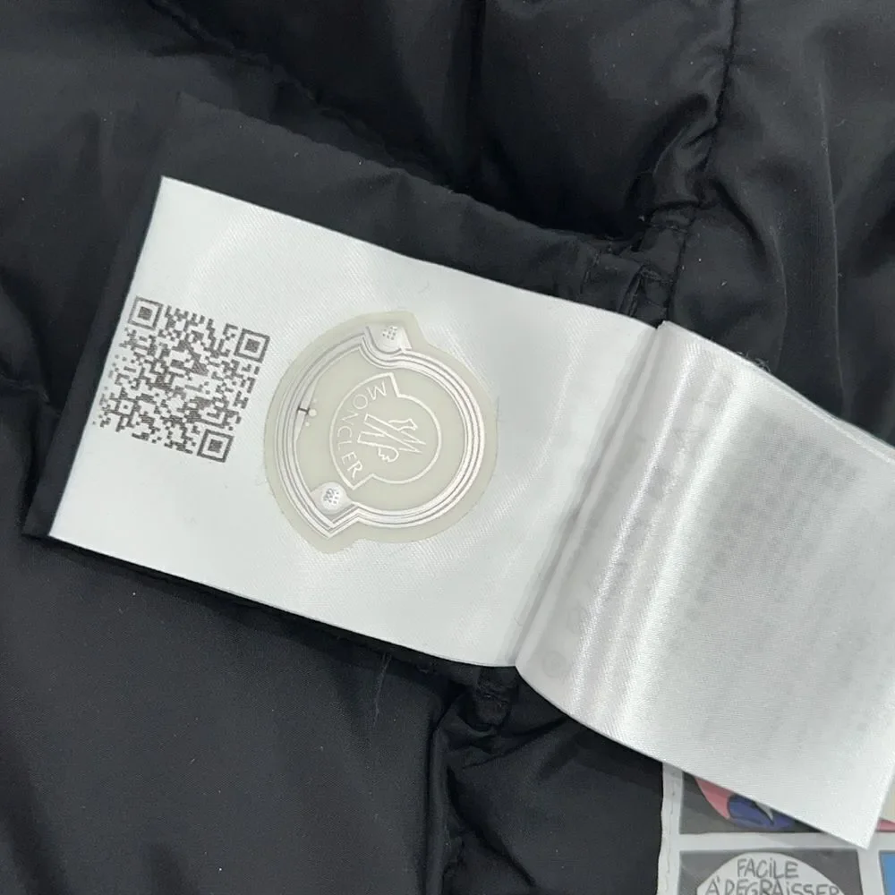 MONCLER UNISEX TUB QUILTED GULET 4Y